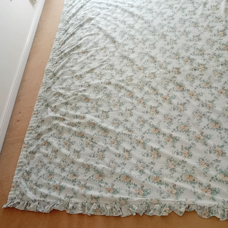 Vintage Laura Ashley 6.5m Louise floral curtains, Pelmet & tie backs