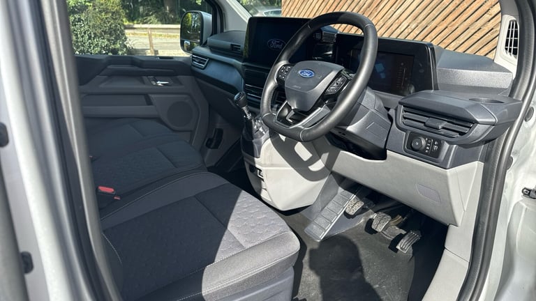 2024 Ford Transit Custom 2.0 EcoBlue 136ps H1 Van Limited PANEL VAN DIESEL Manual