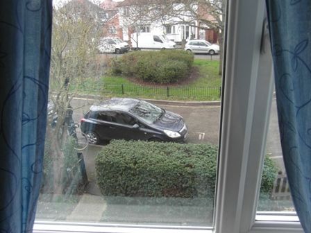 Nice Double Room For 1 Person/ Bills Included, East Acton - Zone 2