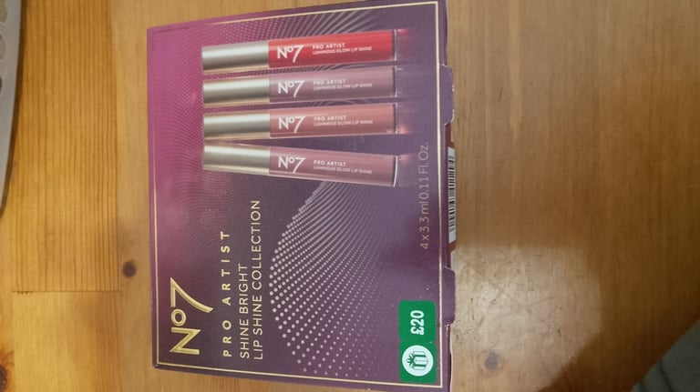 image for No 7 pro artist