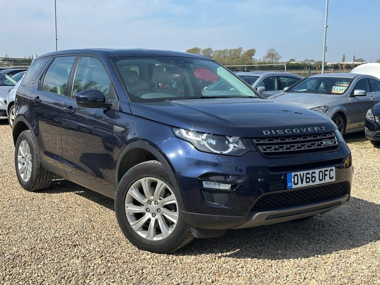 image for 2016 Land Rover Discovery Sport 2.0 TD4 SE Tech Auto 4WD Euro 6 (s/s) 5dr ESTATE Diesel Automatic