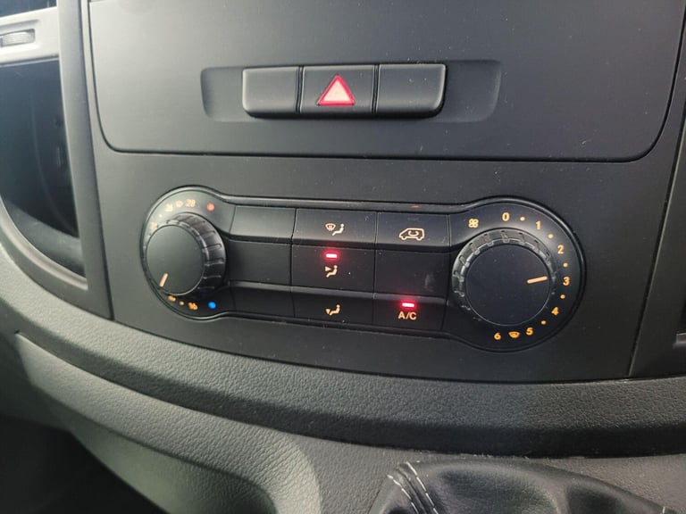 2019 Mercedes-Benz Vito 111CDI Van PANEL VAN DIESEL Manual