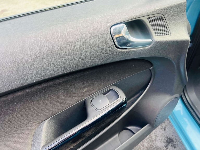 2012 Vauxhall Corsa 1.2 Exclusiv 3dr HATCHBACK PETROL Manual