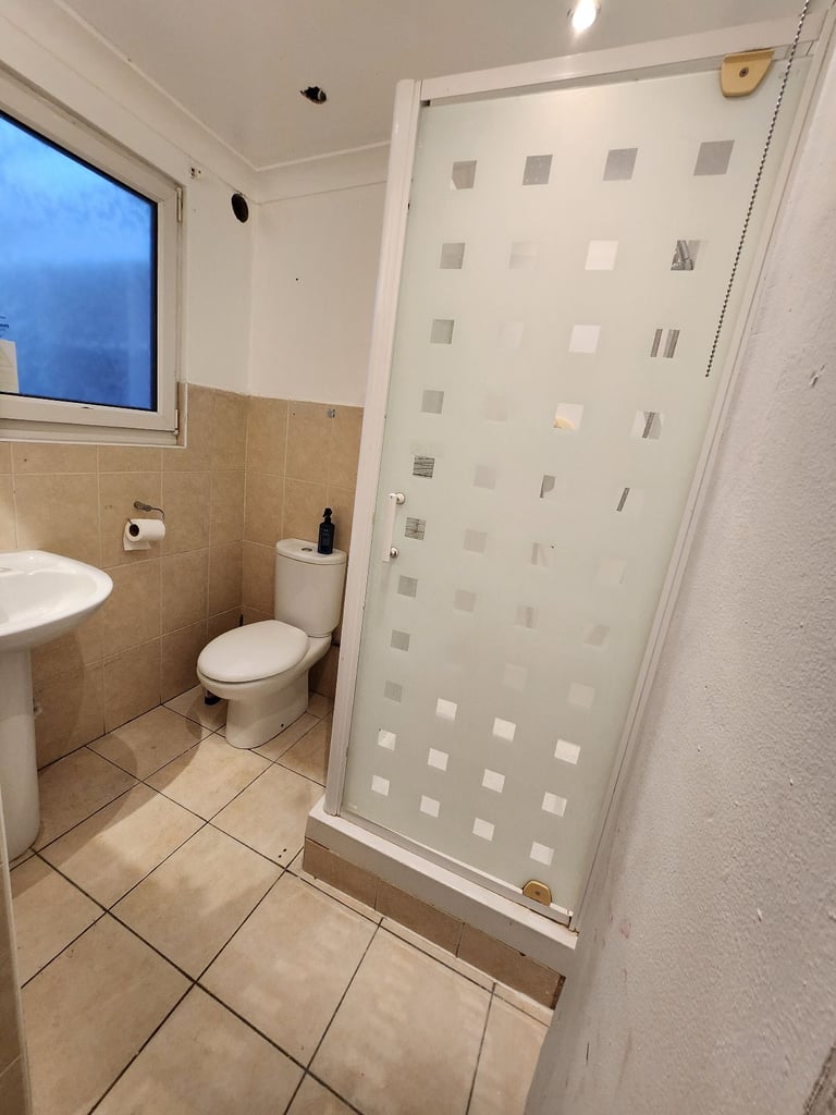 2 Bed Flat with Garden to Rent in E15