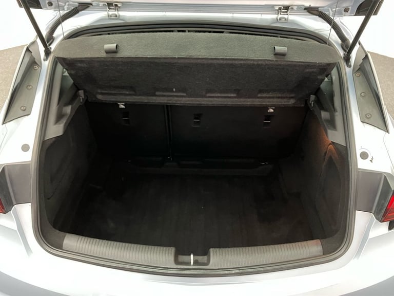 2019 Vauxhall Astra 1.6 CDTi 16V 136 SRi Nav 5dr Hatchback Manual