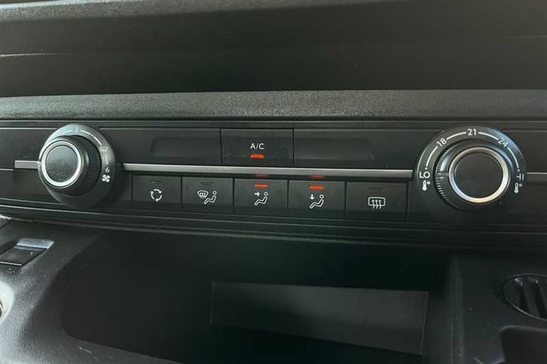 2025 Toyota PROACE CITY Verso 100kW Shuttle Long 50kWh 5dr Auto MPV ELECTRIC Automatic