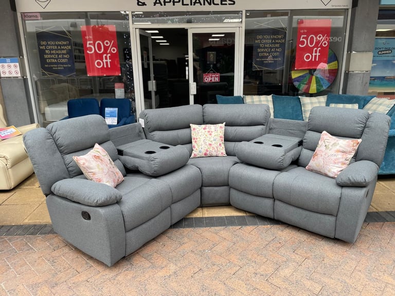 Brand New Recliner Corner Sofa 5 Seater Grey with Cup Holders