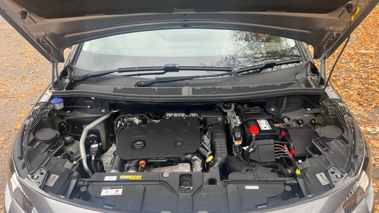 2019 Peugeot 3008 1.5 BlueHDi Allure SUV 5dr Diesel Manual Euro 6 (s/s) (130 ps) SUV Diesel Manual