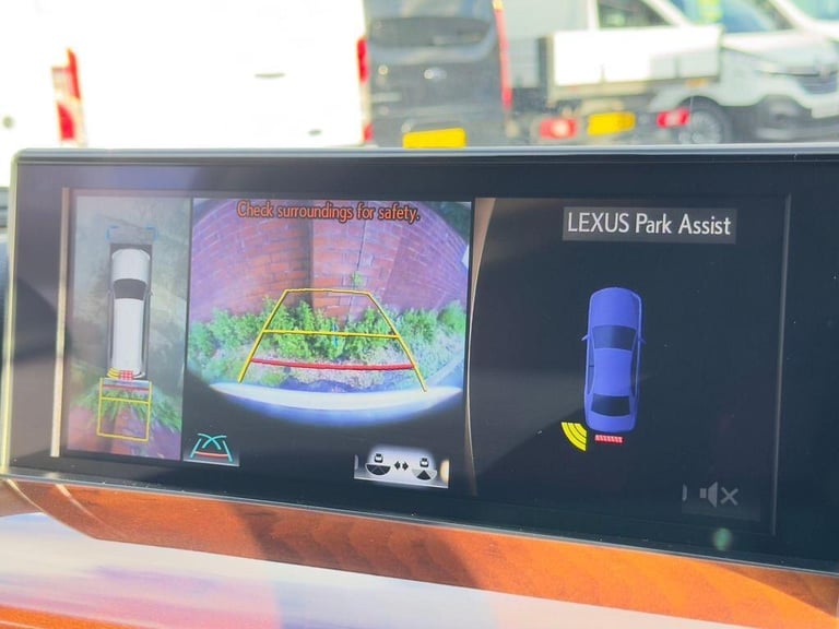 2024 Lexus LX LX570 5.7 V8 Automatic 4X4 8 seats 5dr Petrol Automatic