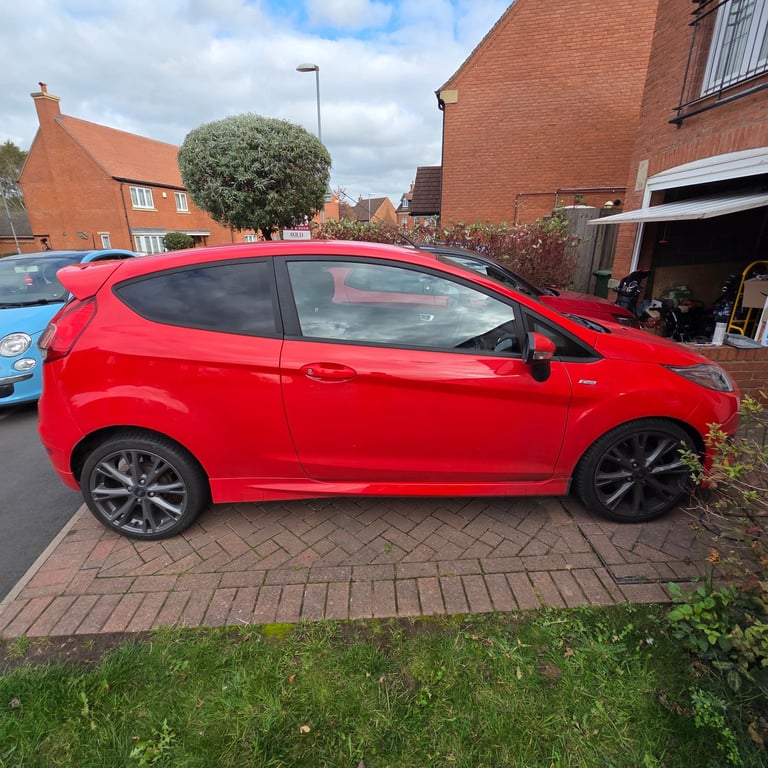 Ford, FIESTA, Hatchback, 2016, Manual, 998 (cc), 3 doors