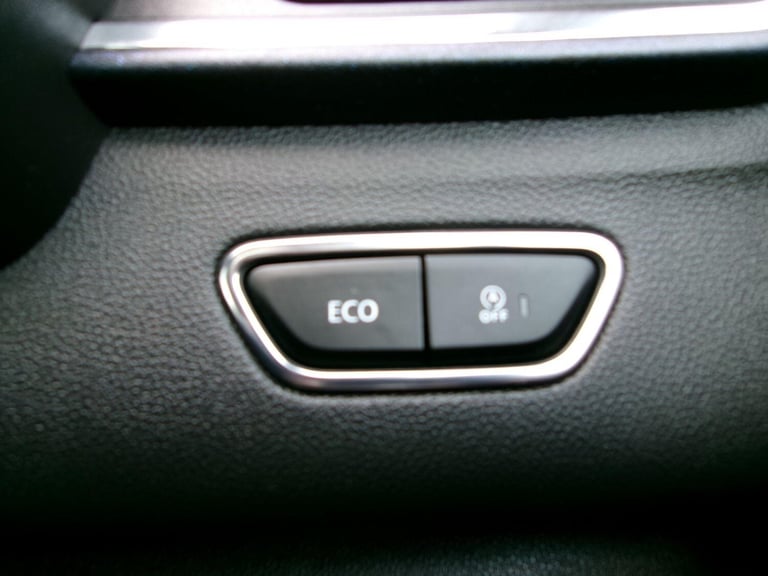 2019 Renault Kadjar 1.5 Blue dCi S Edition Euro 6 (s/s) 5dr HATCHBACK Diesel Manual