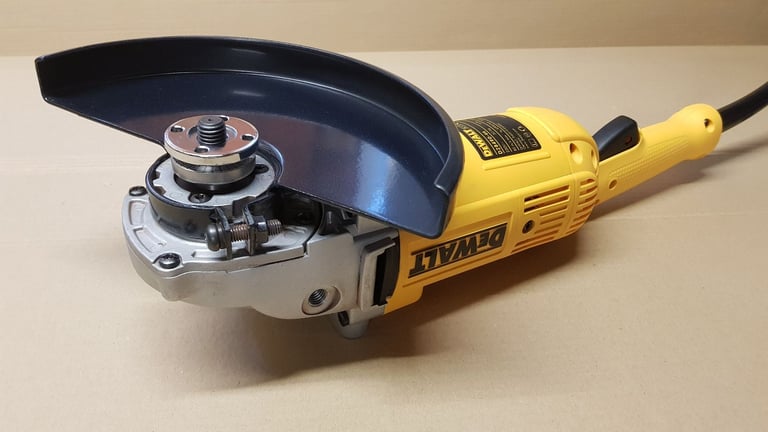 DeWalt 9 inch Angle Grinder 