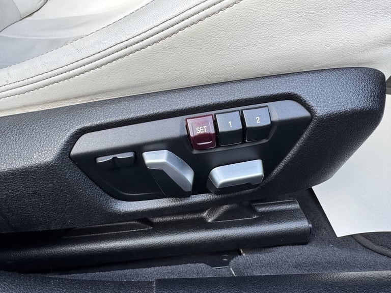 2018 (18) BMW M3 COMPETITION PACK DCT SALOON 3.0 BI TURBO + BLACK + INDIVIDUAL 