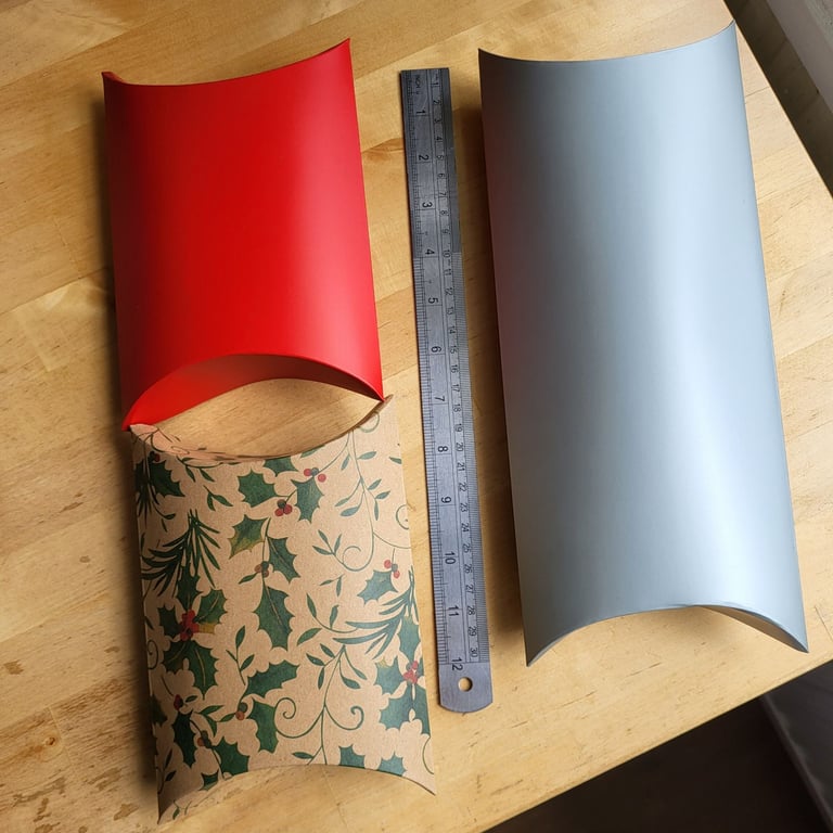 image for 38 Pillow boxes - mixed silver, red and holly
