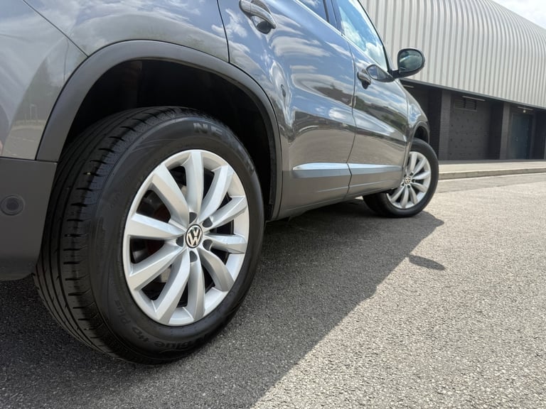 2014 Volkswagen Tiguan 2.0 TDi BlueMotion Tech Match 5dr DSG ESTATE Diesel Automatic