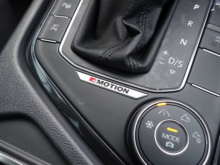 2019 Volkswagen Tiguan 2.0 TSI SEL SUV 5dr Petrol DSG 4Motion Euro 6 (s/s) (190 ps) ESTATE Petrol...