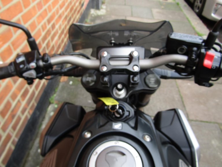 HONDA CB 650 R FANTASTIC CONDITION , FULL HONDA HISTORY, GB RACING COVERS, 2021