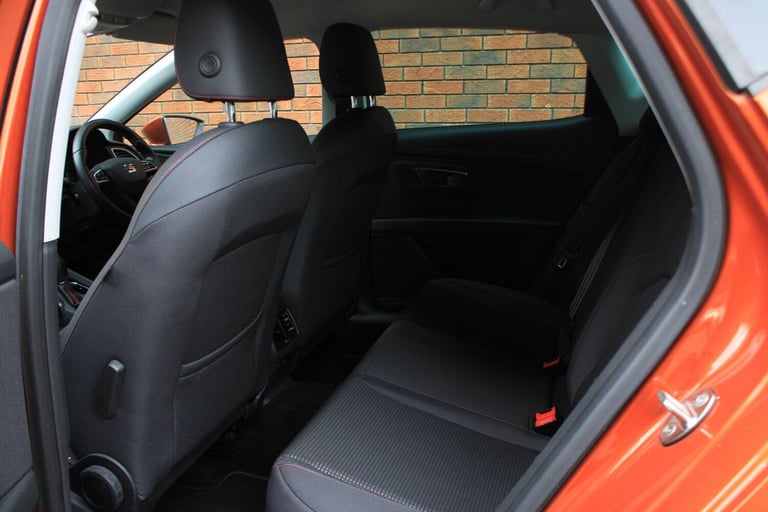 2019 SEAT Leon 2.0 TSI FR DSG Euro 6 (s/s) 5dr HATCHBACK Petrol Automatic
