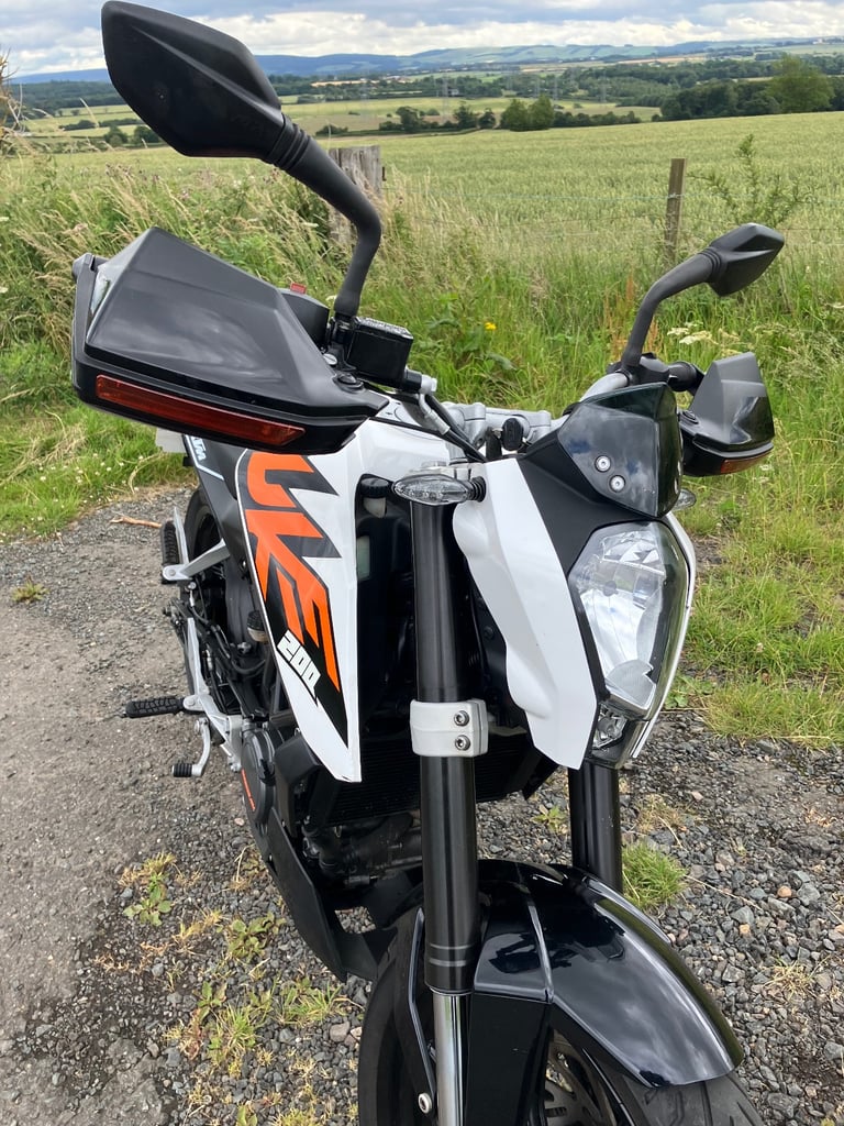 KTM, DUKE, 2016, 200 (cc)