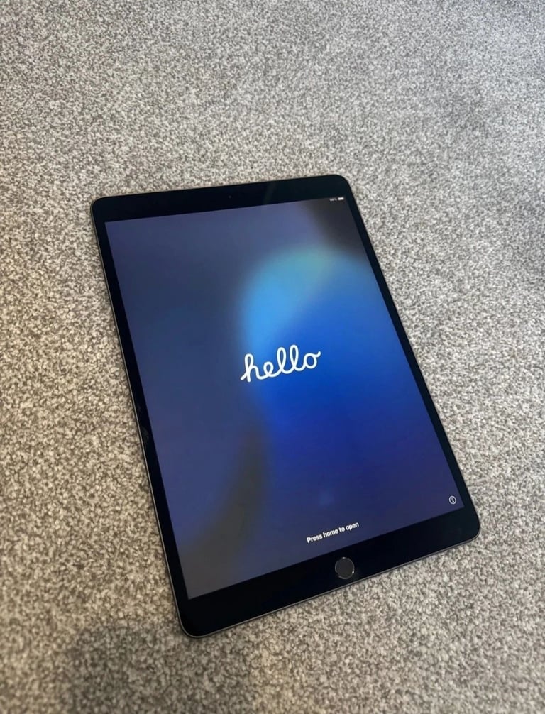 image for Apple iPad Air 3 64GB Model A2152 - Year 2019