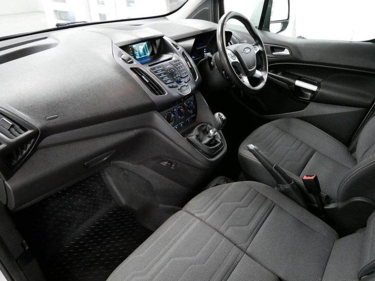 2018 FORD TRANSIT CONNECT 1.5 TDCI 120 BHP L2 240 LONG LIMITED EDITION ( NO VAT