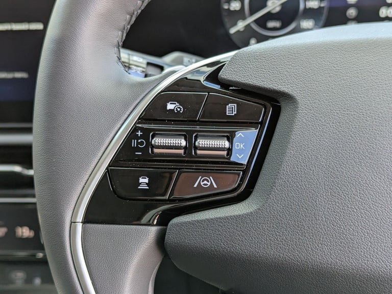  Kia Niro 64.8kWh 4 Auto 5dr Electric Automatic