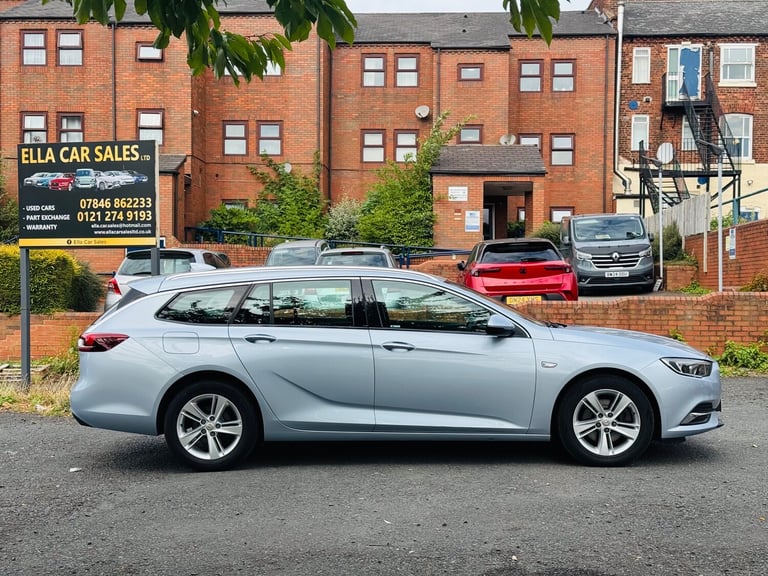 2017 Vauxhall Insignia TECH LINE NAV 5-Door Diesel