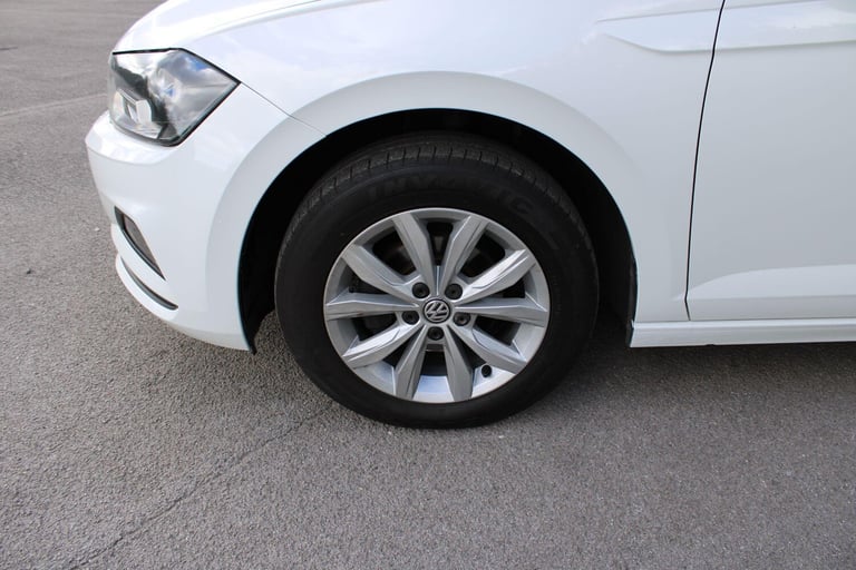 2018 Volkswagen Polo 1.0 TSI SE Euro 6 (s/s) 5dr HATCHBACK Petrol Manual