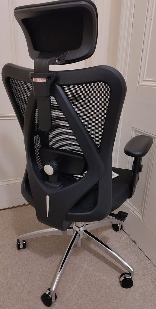 image for Like new Sihoo M18 Classic Office Chair with Triple Spinal Relief (worth £170) - offers considered