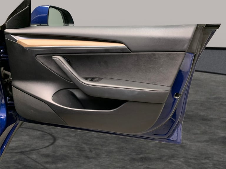 2021 Tesla Model 3 Long Range AWD 4dr Auto SALOON ELECTRIC Automatic