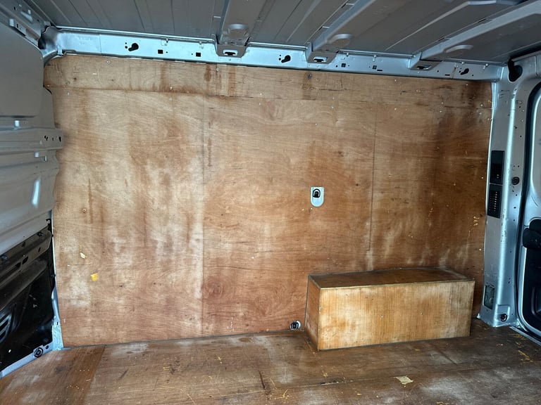 2019 Renault Trafic 1.6 dCi ENERGY 27 Business+ SWB Standard Roof Euro 6 (s/s) 5dr PANEL VAN Dies...