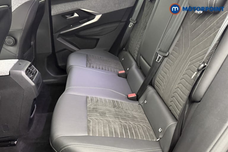 2024 Peugeot 3008 1.2 Hybrid 136 GT 5dr e-DSC6 SUV Petrol Automatic