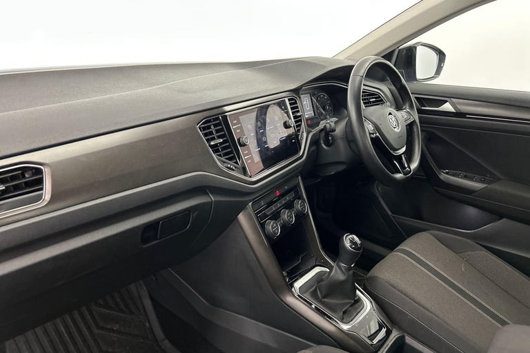 2019 Volkswagen T-Roc 1.5 TSI EVO Design 5dr HATCHBACK PETROL Manual