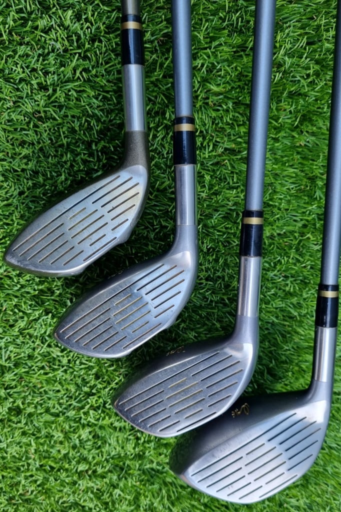 KING COBRA - OFFSET 3-SW, 1-3-5-7, Chipper wedge, putter, CALLAWAY bag, trolley & EXTRA's