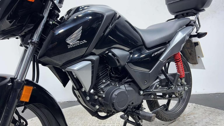 Honda CB 2022 VERY CLEAN LOW MILEAGE 2K 125CC COMMUTER LEARNER BIKE