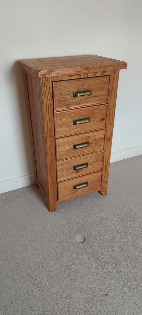 5 Drawer Oak Chest of Drawers