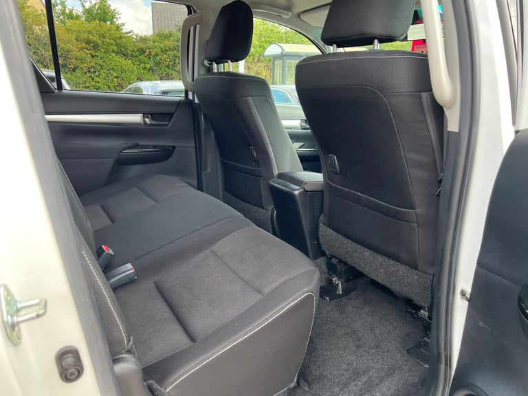 2020 Toyota Hilux Icon D/Cab Pick Up 2.4 D-4D PICK UP Diesel Manual