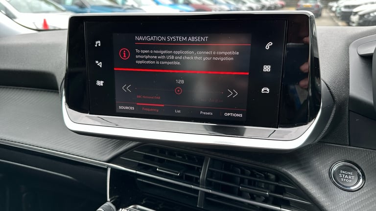 2021 Peugeot 2008 1.2 PureTech Allure Premium SUV 5dr Petrol Manual Euro 6 (s/s) (100 ps) SUV Pet...