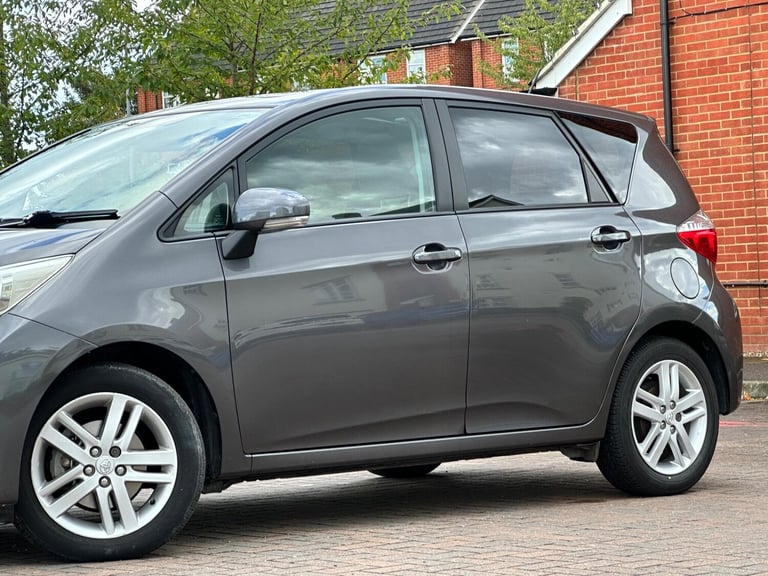 2011 Toyota Verso 1.33 Dual VVT-i T Spirit Euro 5 5dr MPV Petrol Manual