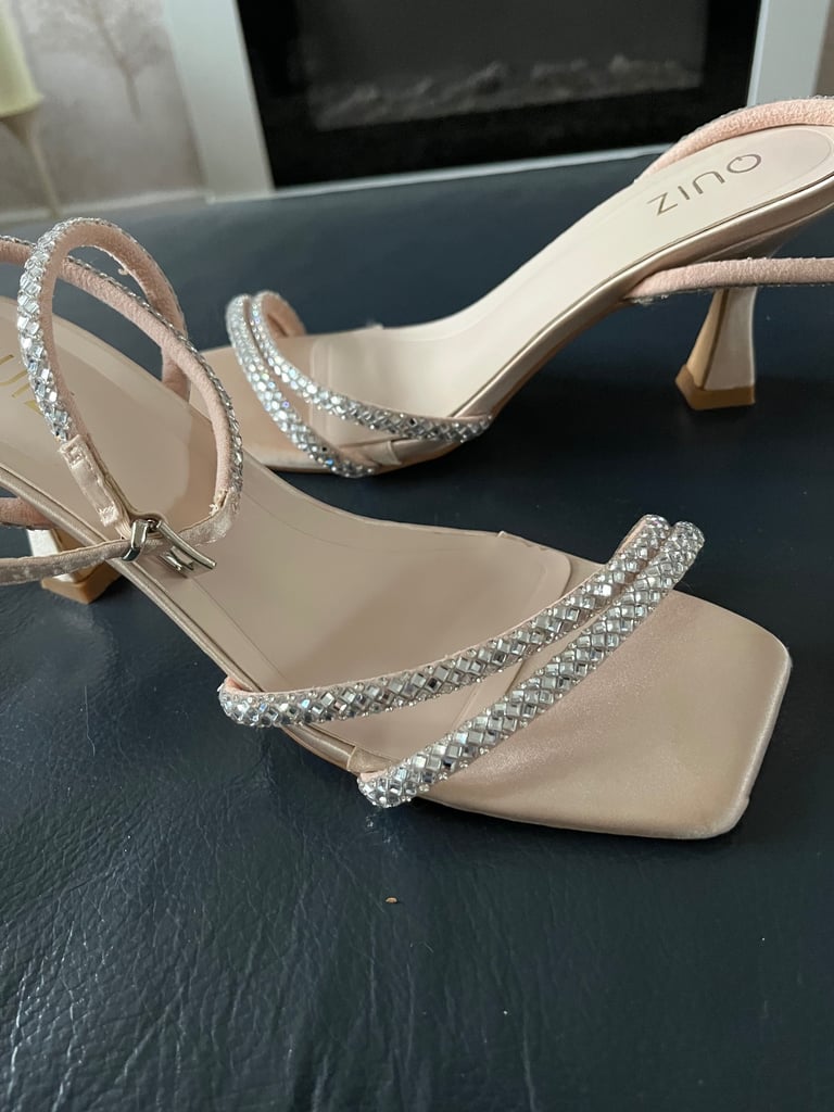 Sandals & trainers size 6