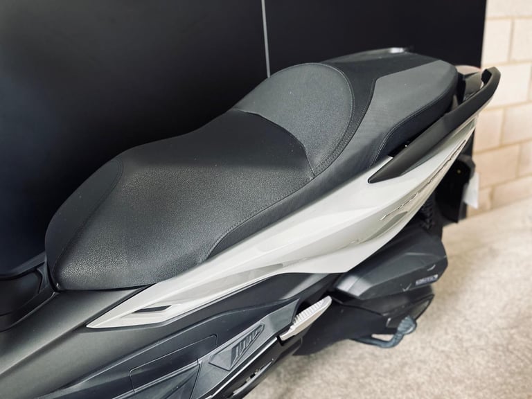 STUNNING ONE OWNER 2024/24 HONDA FORZA 350 SCOOTER