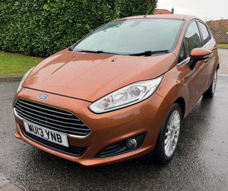 2013 FORD FIESTA 1.0T TITANIUM GREAT S/HISTORY RUNS/DRIVES GREAT JUST SERVICED! 