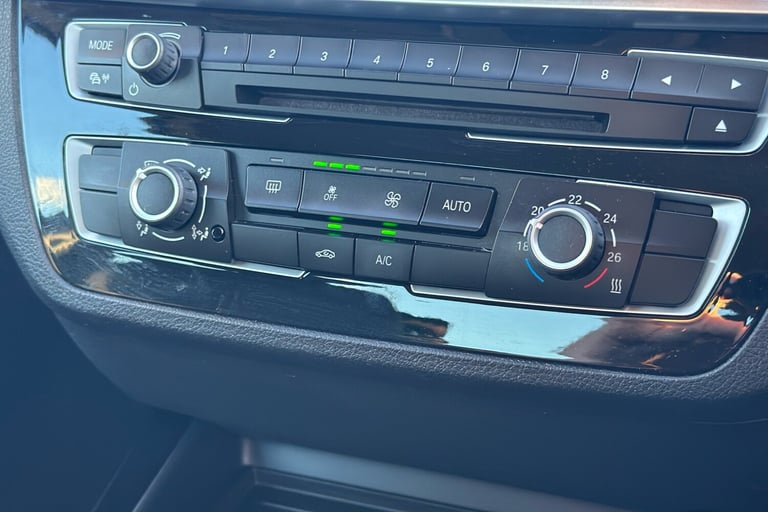  BMW 2 Series Coupe 1.5 218i Sport Coupe 2dr Petrol Manual Euro 6 s/s 136 Ps