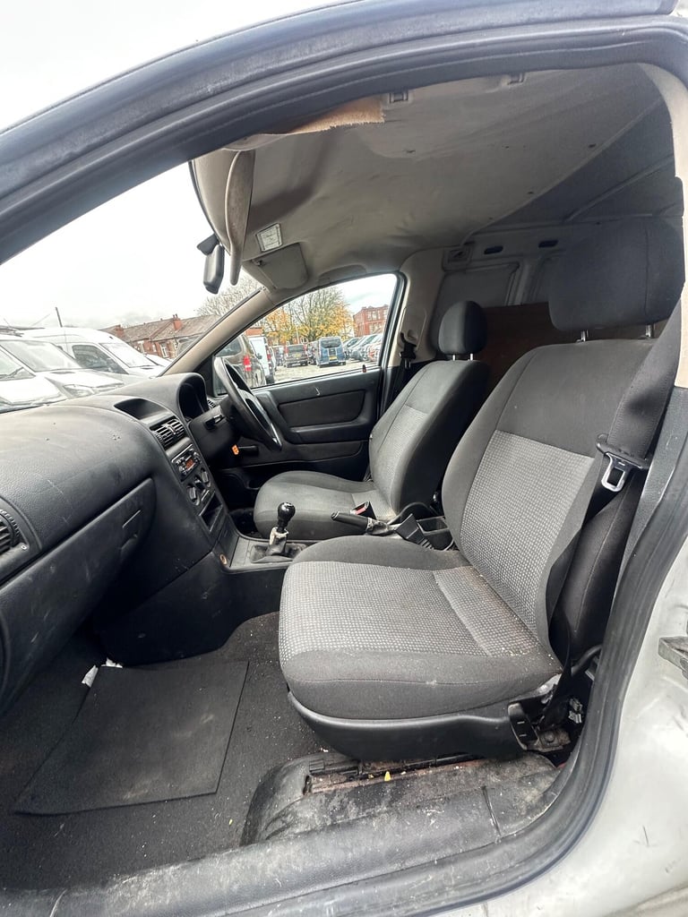 2005 Vauxhall Astra Van Envoy 1.7CDTi 16V (ABS) CAR DERIVED VAN DIESEL Manual