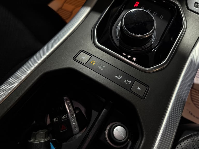 2017 Land Rover Range Rover Evoque 2.0 TD4 HSE Dynamic SUV 5dr Diesel Auto 4WD