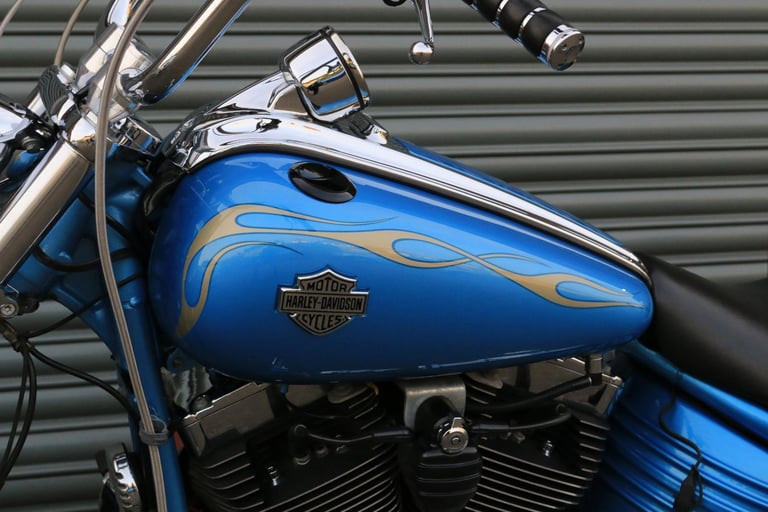 Harley-Davidson FXCWC SOFTAIL ROCKER C 2011 1584cc