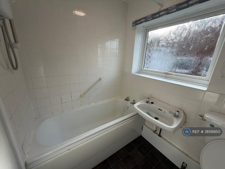 2 bedroom house in Lincoln Green, Newcastle Tyne, NE3 (2 bed) (#2656950)