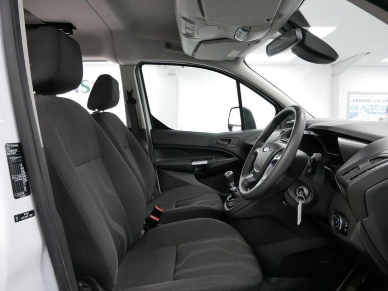 2017 TRANSIT CONNECT 1.5 TDCI 120 BHP L2 LONG TREND CREWCAB 5 SEATER ( AIR CON )