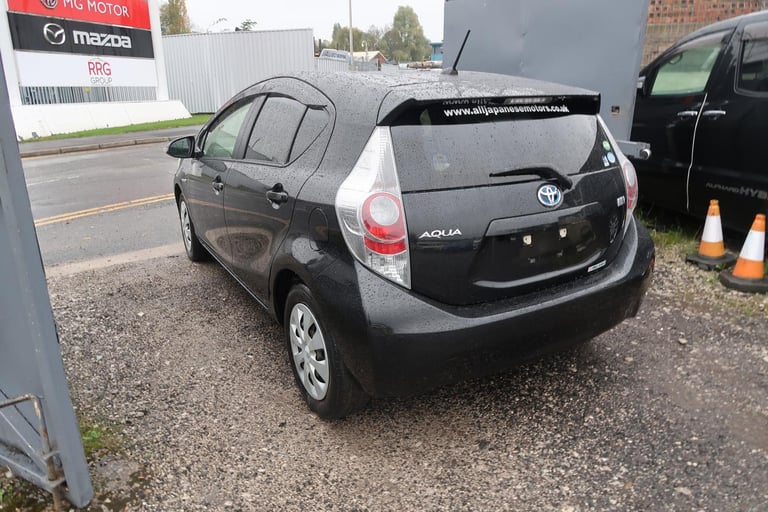 Toyota Aqua/Aygo/Yaris/Fit/Jazz Hybrid 1.5 Auto 5 Seater 5 dr Hatchback ULEZ Q20
