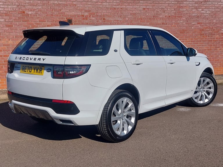 2020 70 Land Rover Discovery Sport P300e HSE R-Dynamic 1.5 Hybrid Auto PHEV